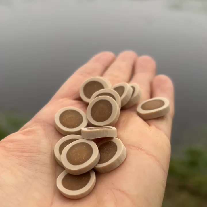 Miro & Makauri Reward Coins- vegane Hundeleckerli mit Erdnussbutter