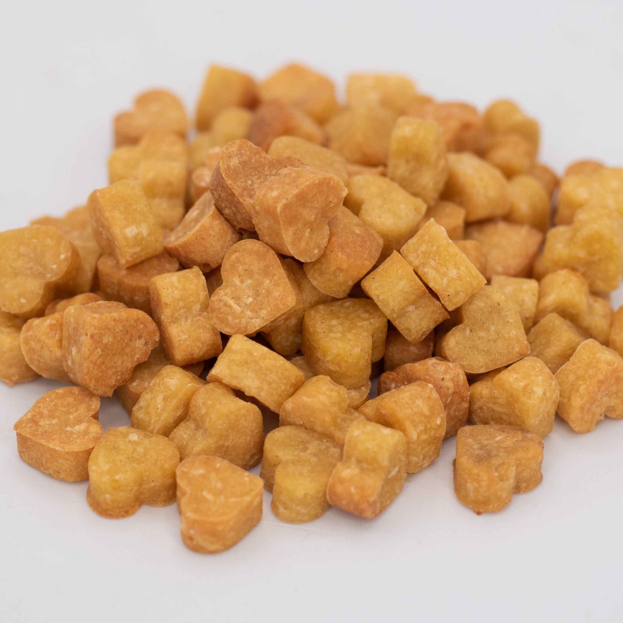 Vegane Hundeleckerli aus Kokos und Erdnuss bei Fairtails