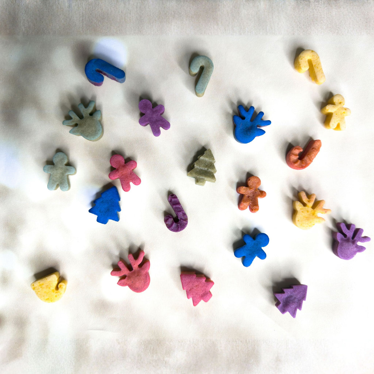 Fairtails Christmas Paw-petizers - Vegane Weihnachtsleckerli für Hunde